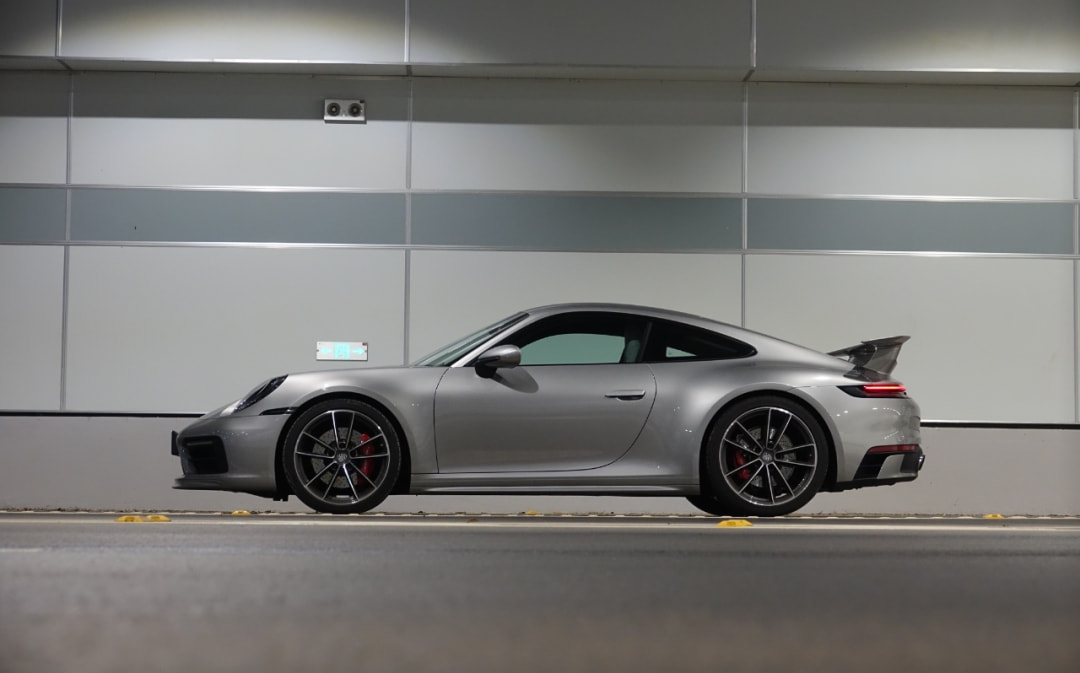 以科技诠释经典,试驾保时捷911 carrera 4s coupé (typ 992)