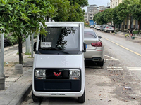 見(jiàn)過(guò)1米寬的中舵汽車嗎?五菱E10來(lái)了
