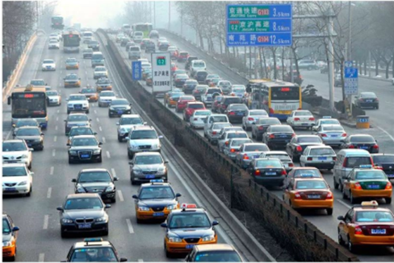 道路中心是虚线,为什么不能借道超车?