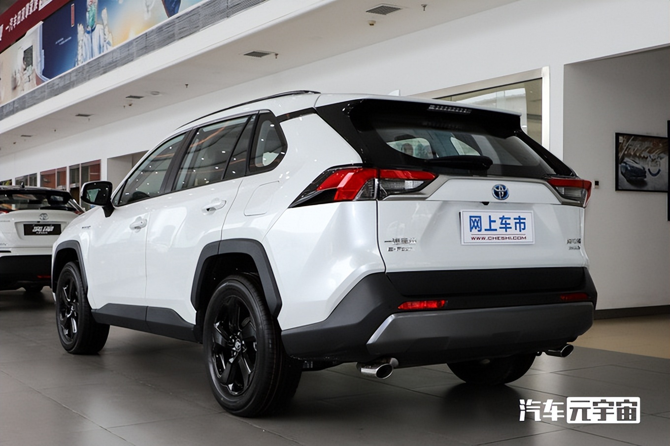 丰田新rav4最快下周上市!多项升级,4s店:现订车有优惠