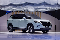 10萬落地買什么SUV？五菱星辰對(duì)比哈弗M6 PLUS