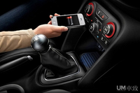汽车新技术：车载手机无线充电