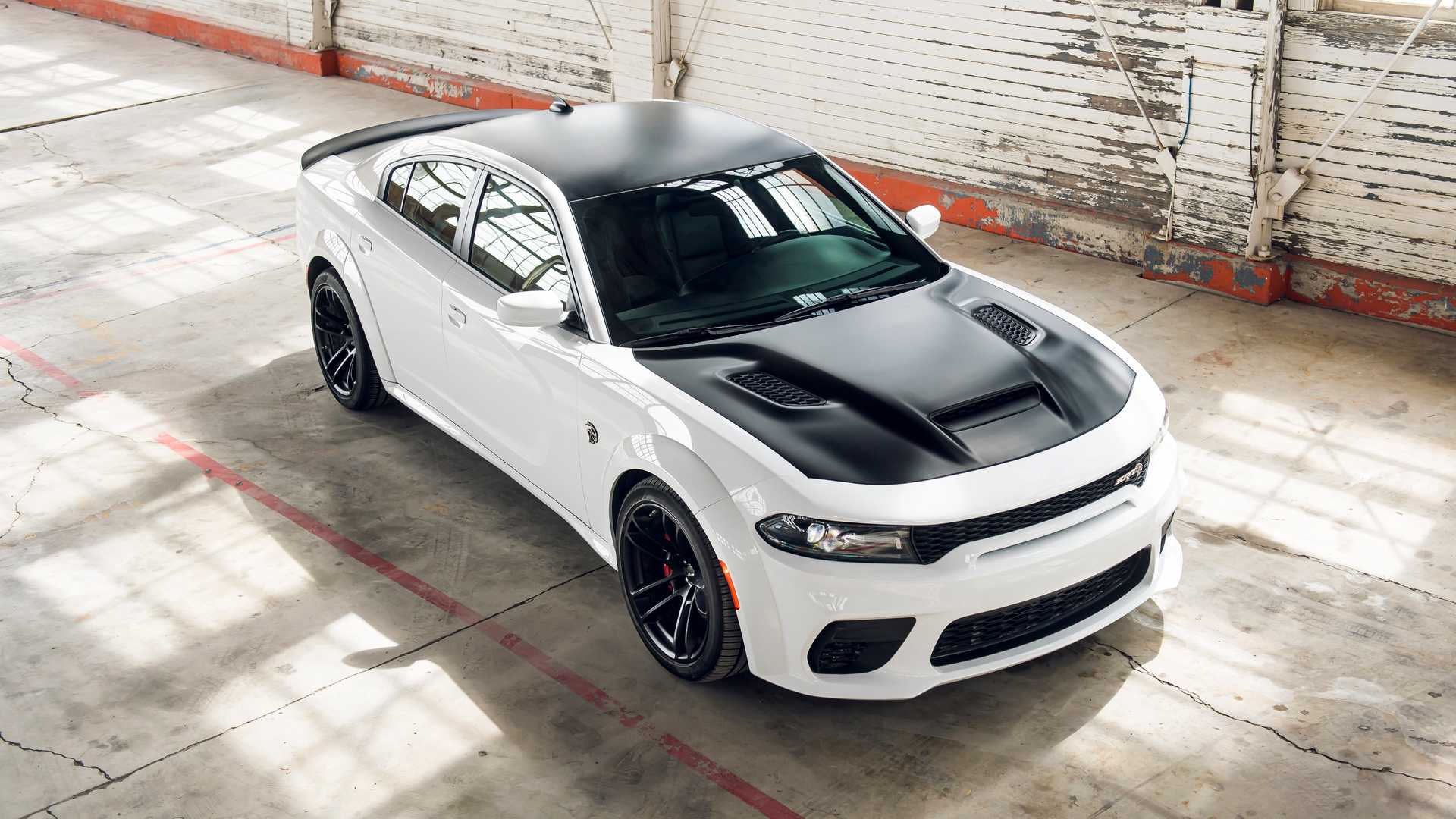 2021道奇挑战者SRT Hellcat Redeye官图发布，797匹“地狱使者”