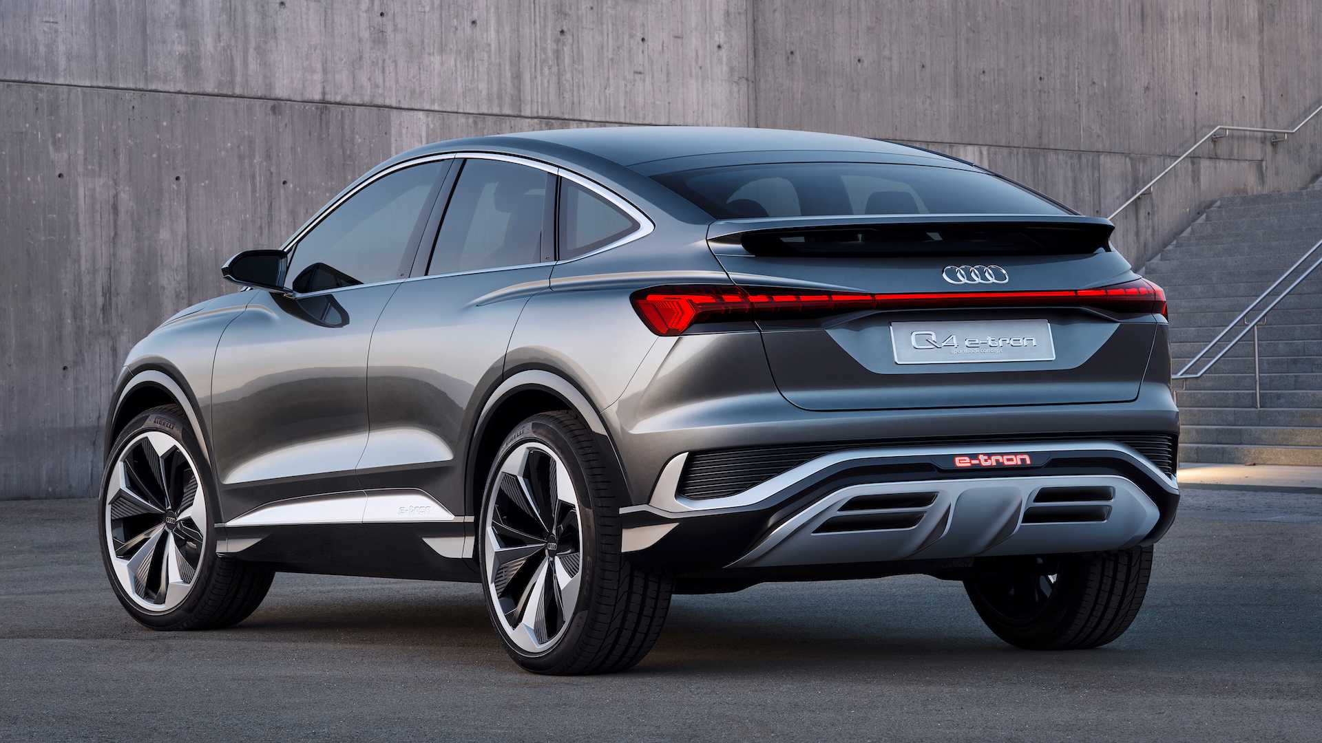 奥迪Q4 E-Tron Sportback Concept官图发布，最大马力301匹