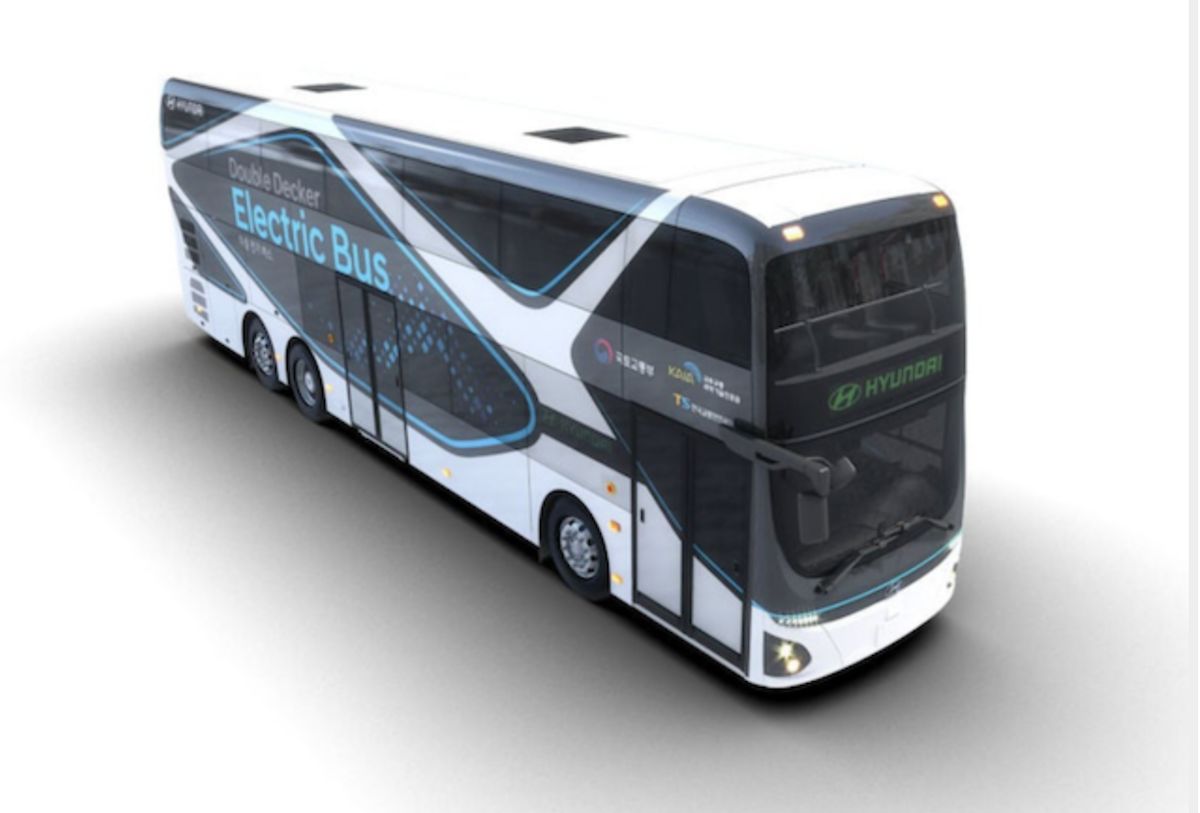 现代汽车推出双层电动巴士，300公里的续航里程还是让人期待