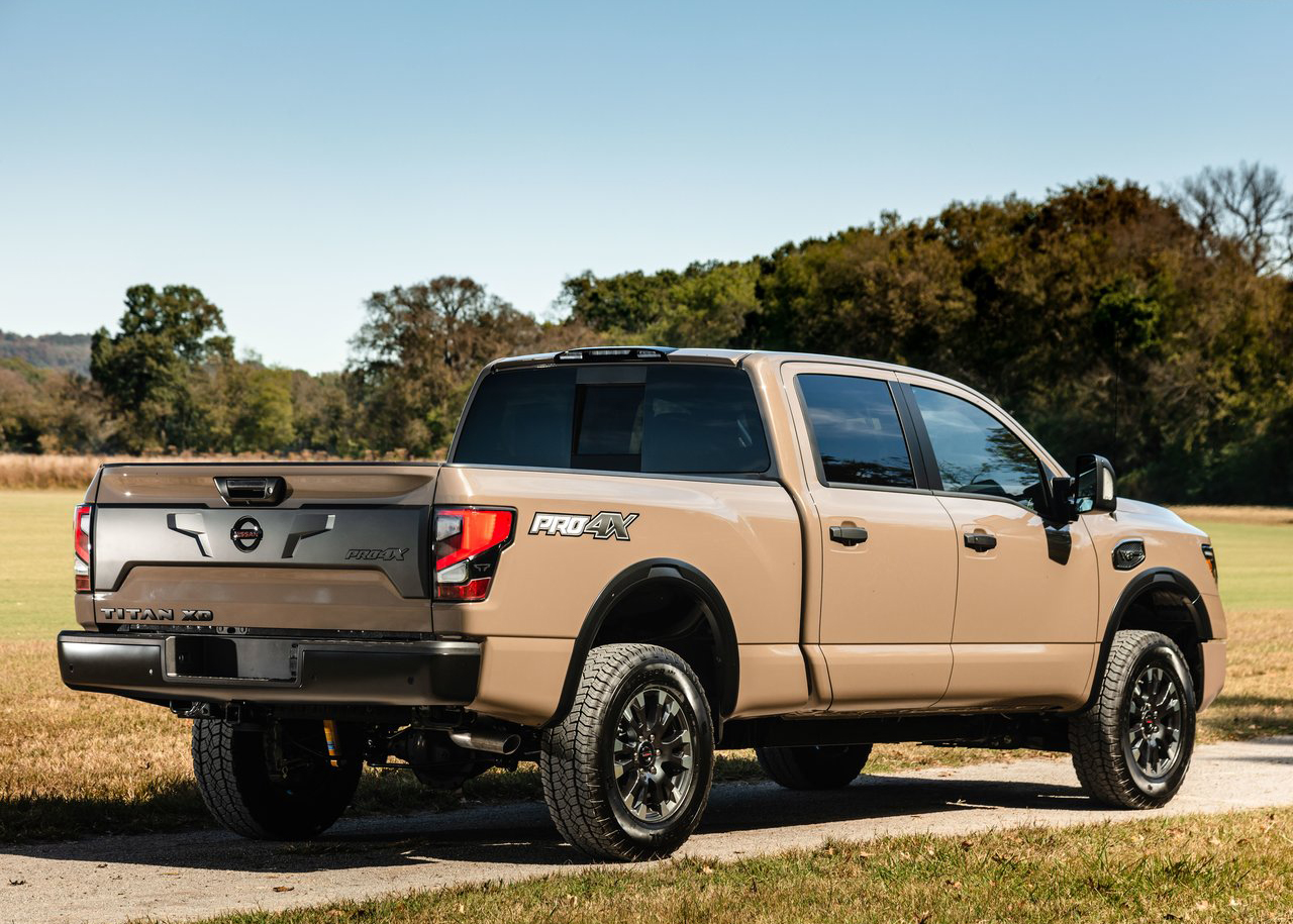 2020款日产Titan XD亮相，V8引擎+400匹马力，心动吗？