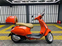 充满春天的气息，Vespa Primaver很有活力