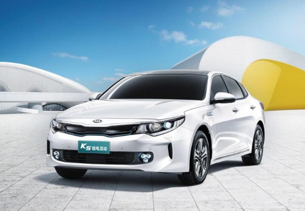 起亚K5混动版成都车展上市，能否挽救韩系车销量