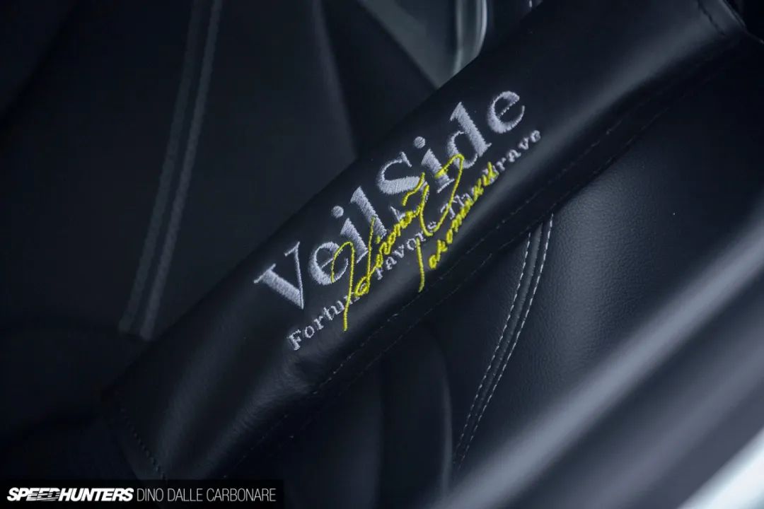 更像超跑了，VeilSide改装宽体丰田Supra