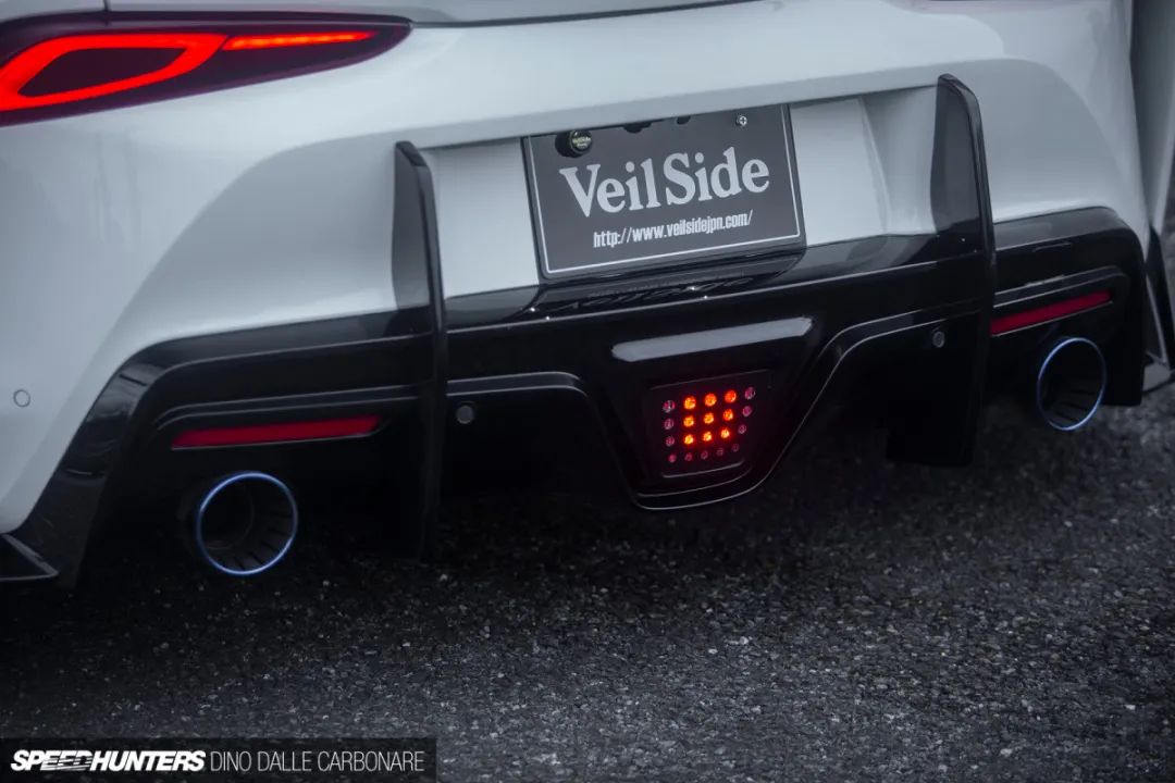 更像超跑了，VeilSide改装宽体丰田Supra