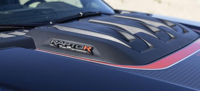 终极版福特F150 Raptor R，搭载700匹V8发动机