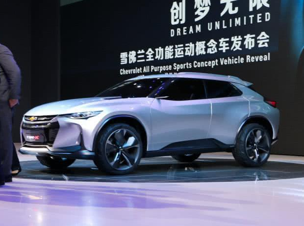 雪佛蘭再亮高顏值SUV，一身黑科技，網友：給設計師加雞腿
