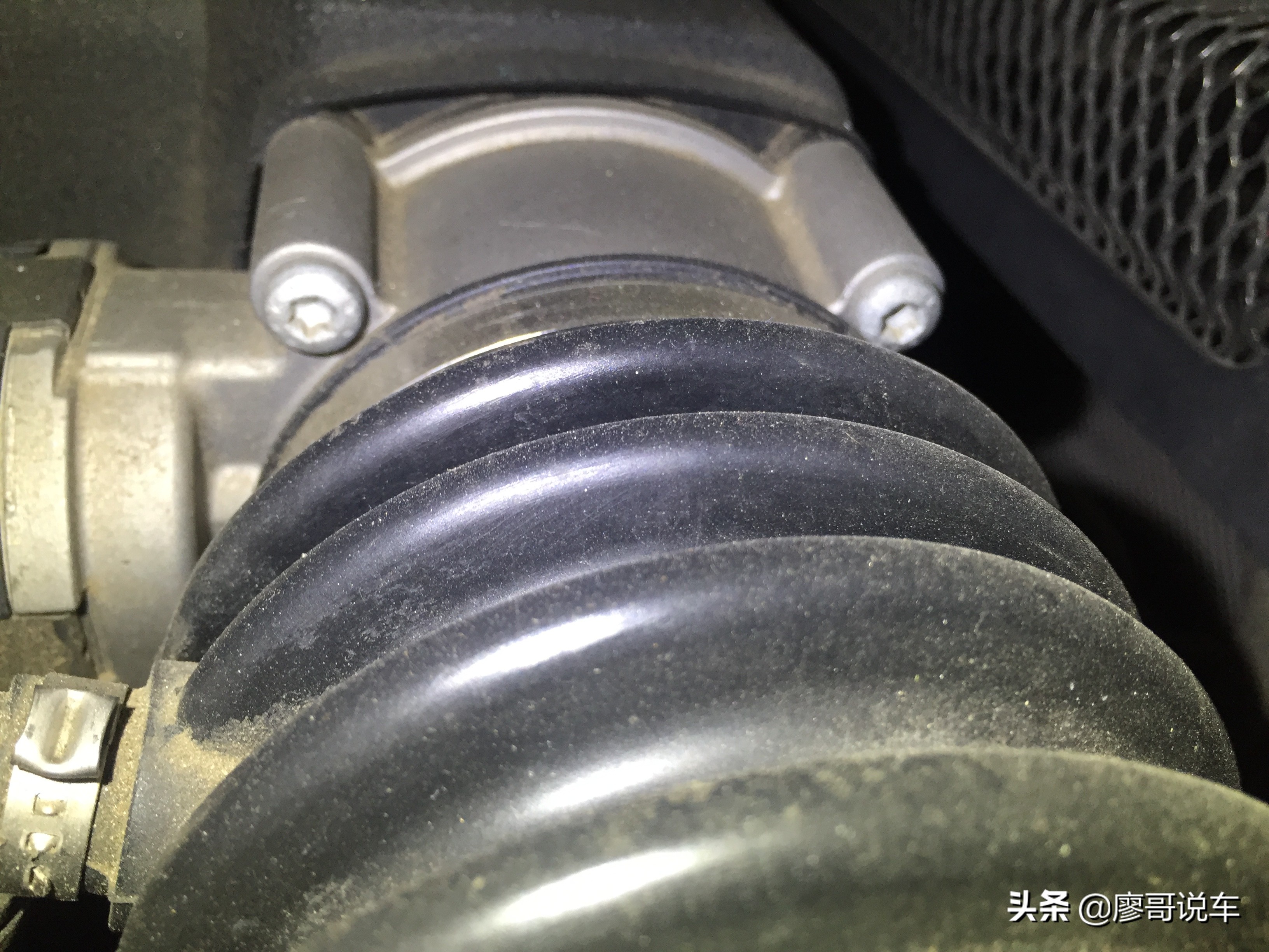 120多万就能开上超跑兰博基尼盖拉多,月入5千只能看看