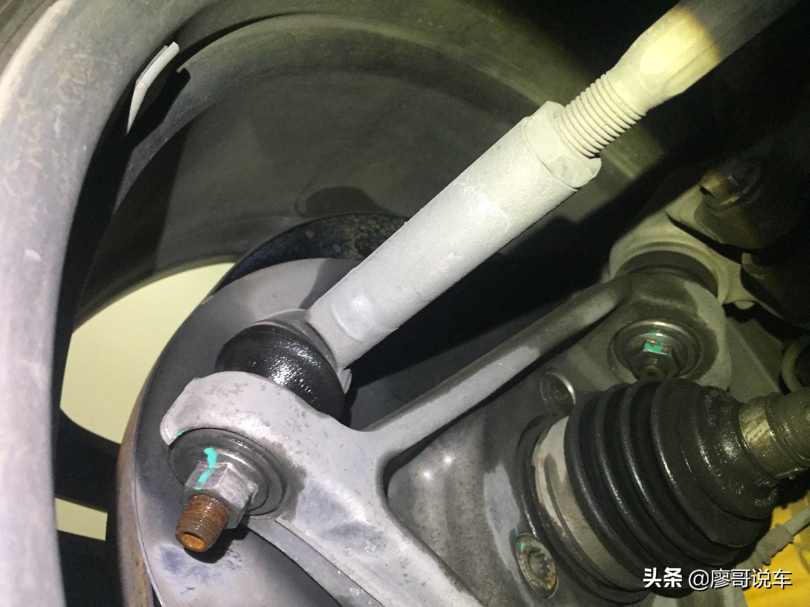 120多万就能开上超跑兰博基尼盖拉多,月入5千只能看看