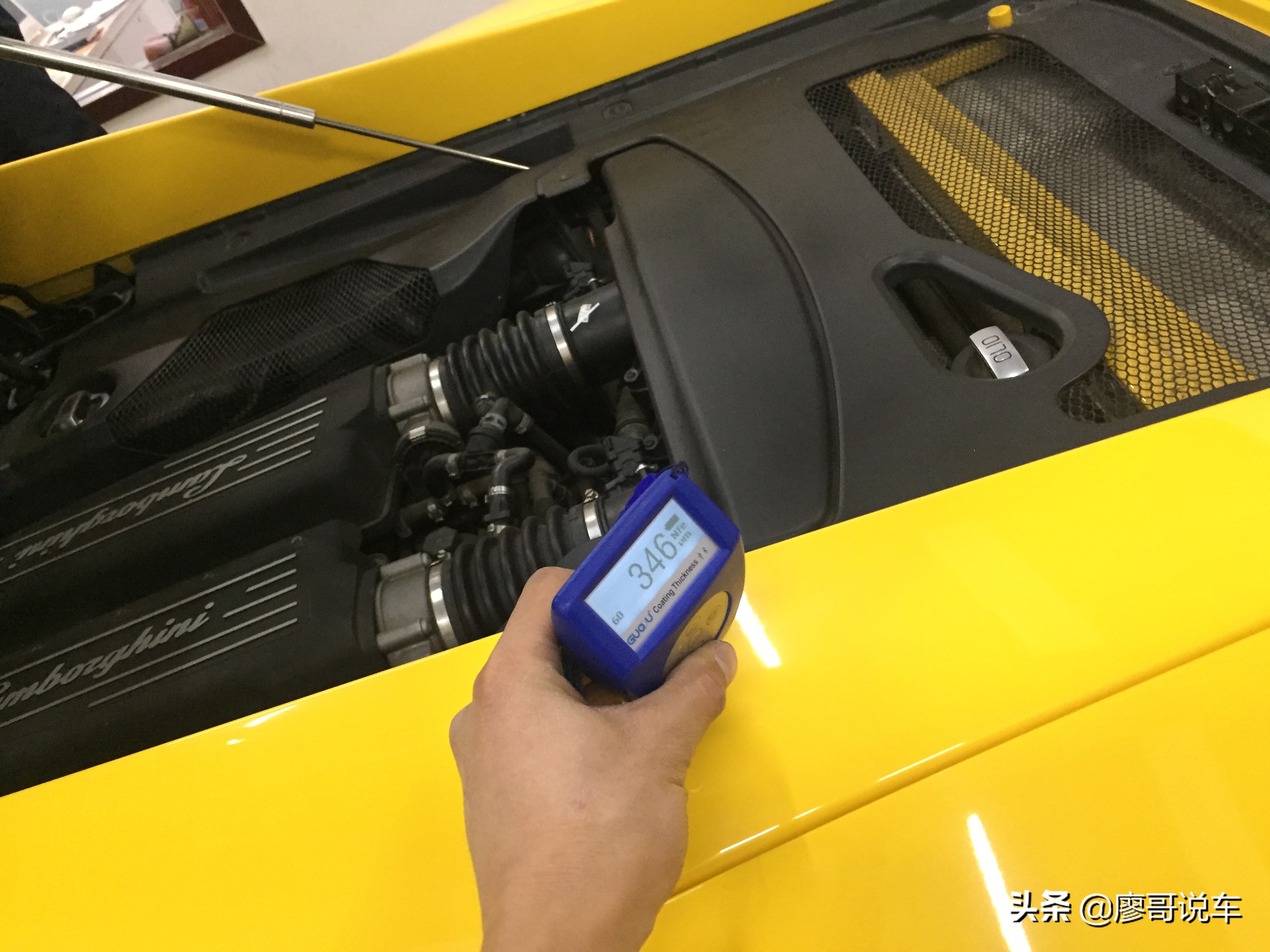 120多万就能开上超跑兰博基尼盖拉多,月入5千只能看看