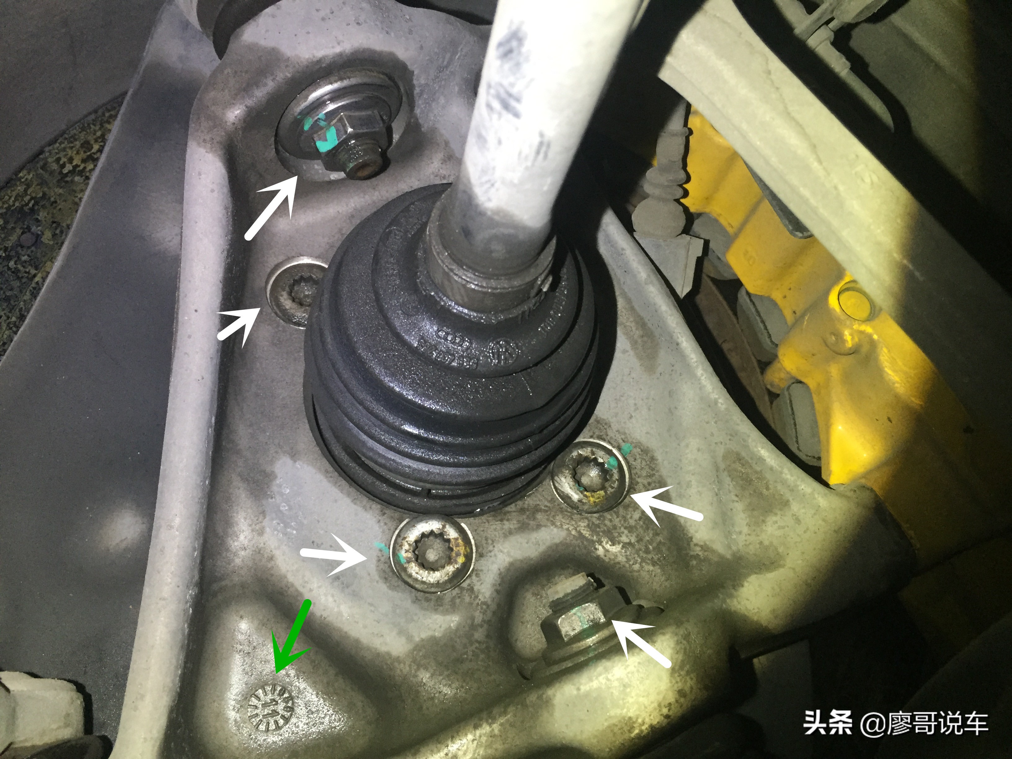 120多万就能开上超跑兰博基尼盖拉多,月入5千只能看看