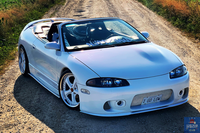 車主2018年入手1998款三菱Eclipse Spyder的瘋狂改裝