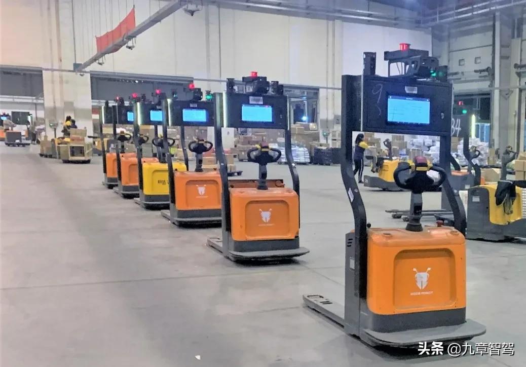 这家自动驾驶公司，或将引领半封闭物流搬运领域的变革