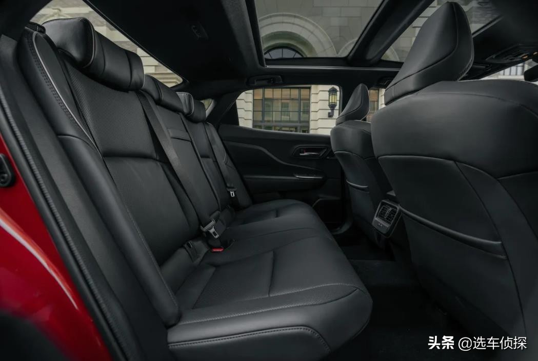 全新第16代丰田皇冠,造型结合轿车与SUV,四种车身造型