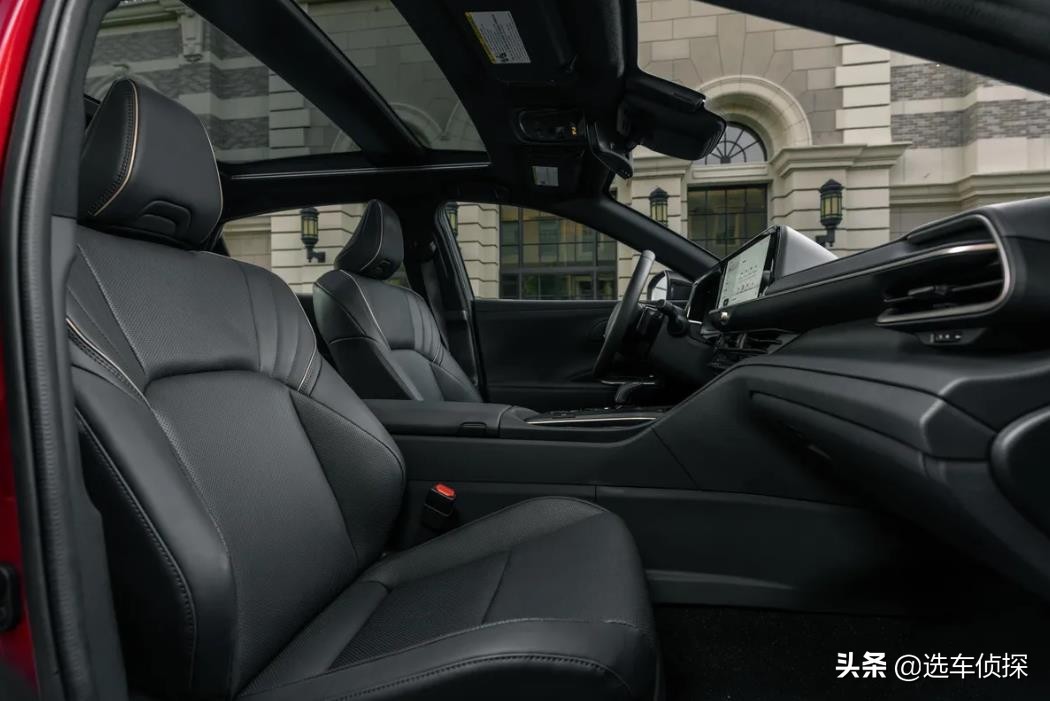 全新第16代丰田皇冠,造型结合轿车与SUV,四种车身造型