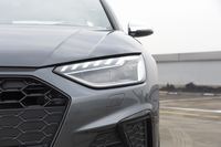 奧迪S4:3.0T+V6發(fā)動機,零百4.7s,值得一試