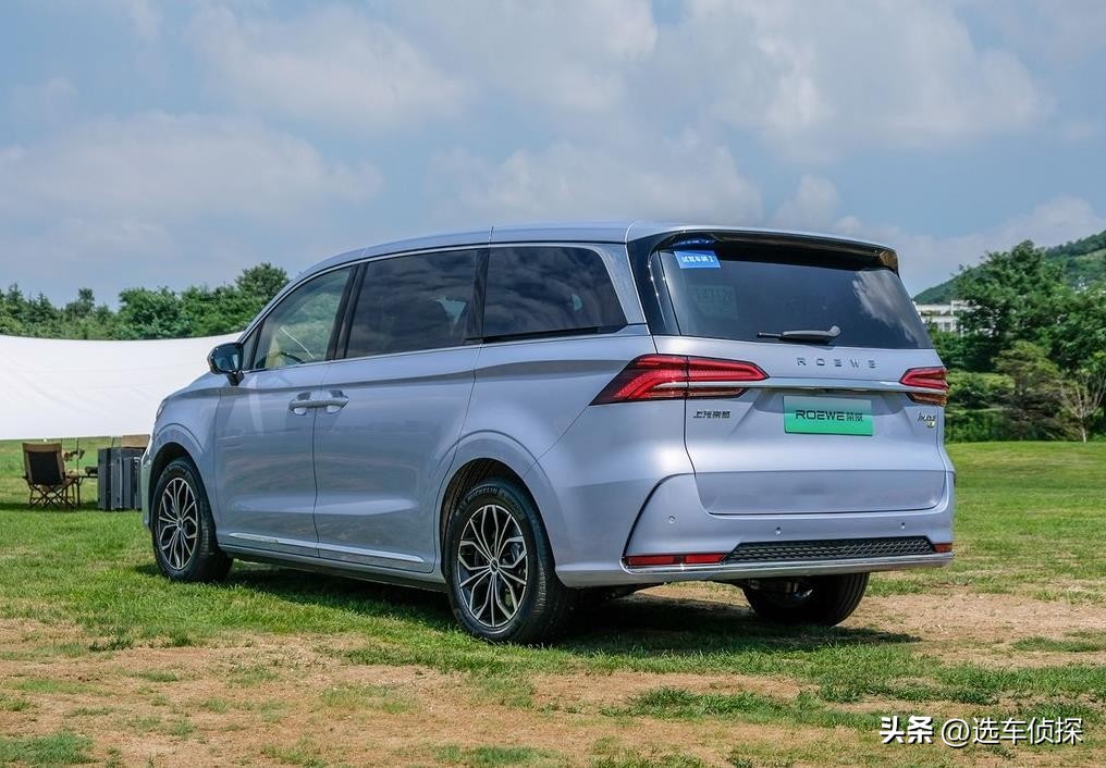 荣威iMAX8 EV,2.2吨纯电MPV,25万的入门版配置实用性怎么样