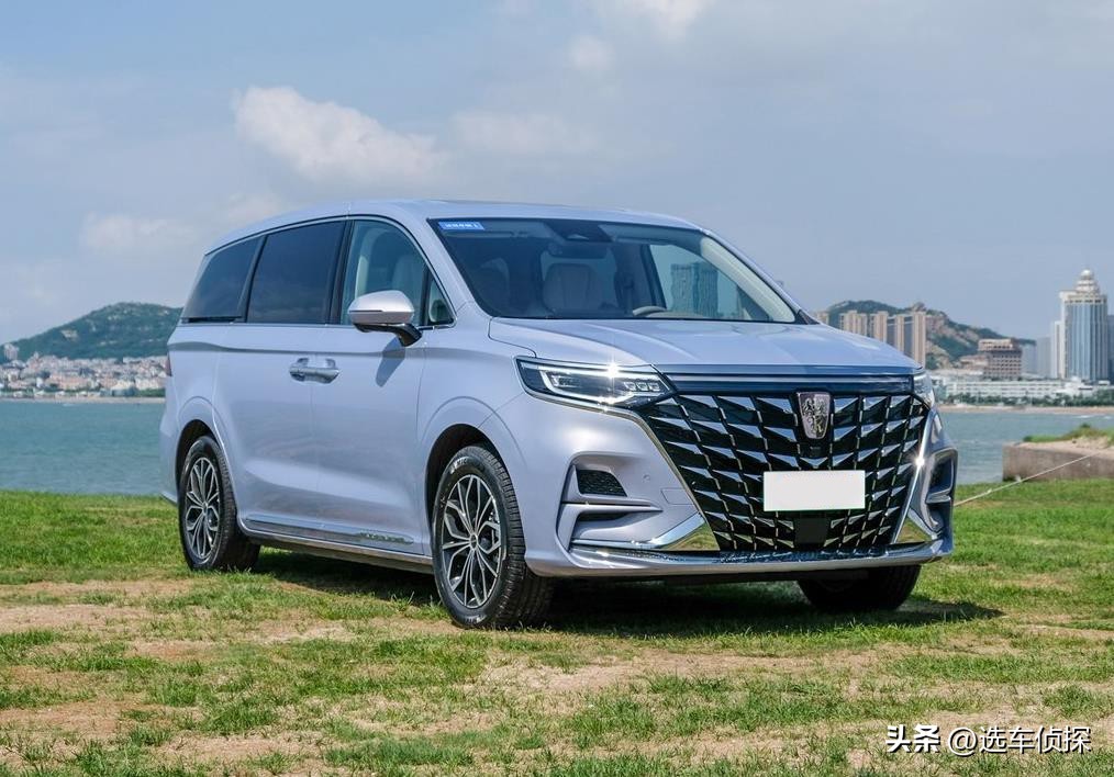 荣威iMAX8 EV,2.2吨纯电MPV,25万的入门版配置实用性怎么样