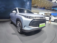比亞迪護(hù)衛(wèi)艦07亮相成都車展，果然“車如其名”