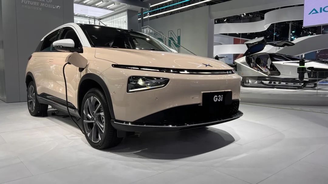 盘点十台粉红色汽车:大女主时代的流行色