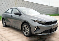 新款起亞K3實(shí)車(chē)曝光，換新前臉，尺寸加長(zhǎng)，搭載1.4T發(fā)動(dòng)機(jī)