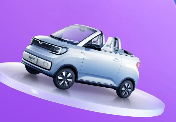 市场环境分析五菱宏光 mini ev 敞篷版属于小众车型,是五菱汽车a00级