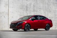 日產(chǎn)入門車小改款Vers登場