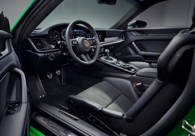 全新911 Carrera T上市，是你的梦车吗？
