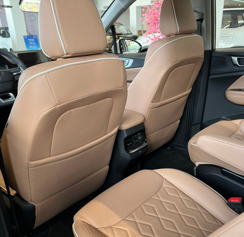 老百姓买得起的7座MPV！耐看实用空间大，顶配不到10万，值吗？