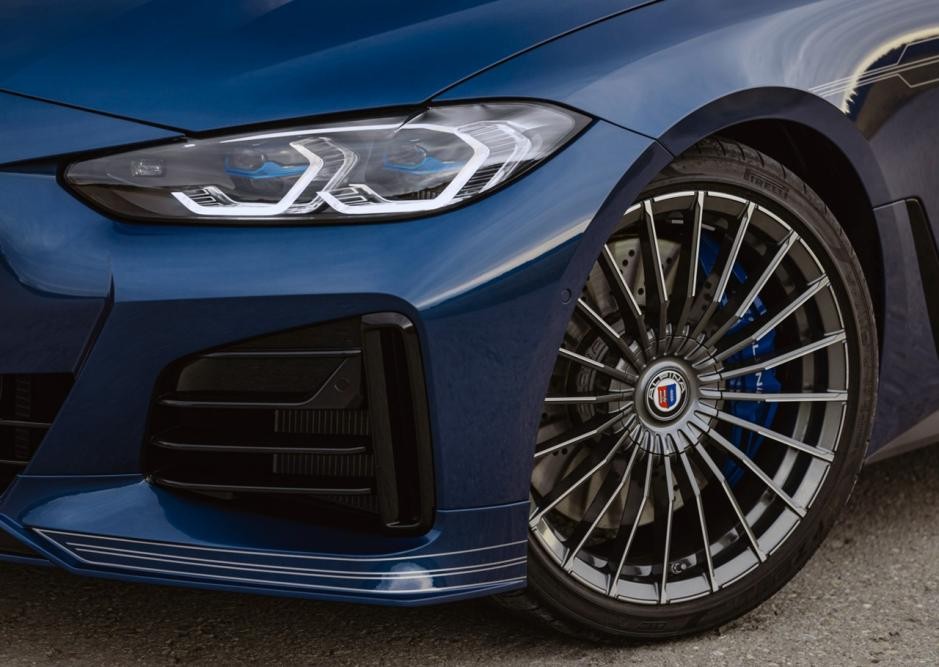 国外的宝马ALPINA B4 GC这么帅，3.0T双涡轮直列六缸相当狠