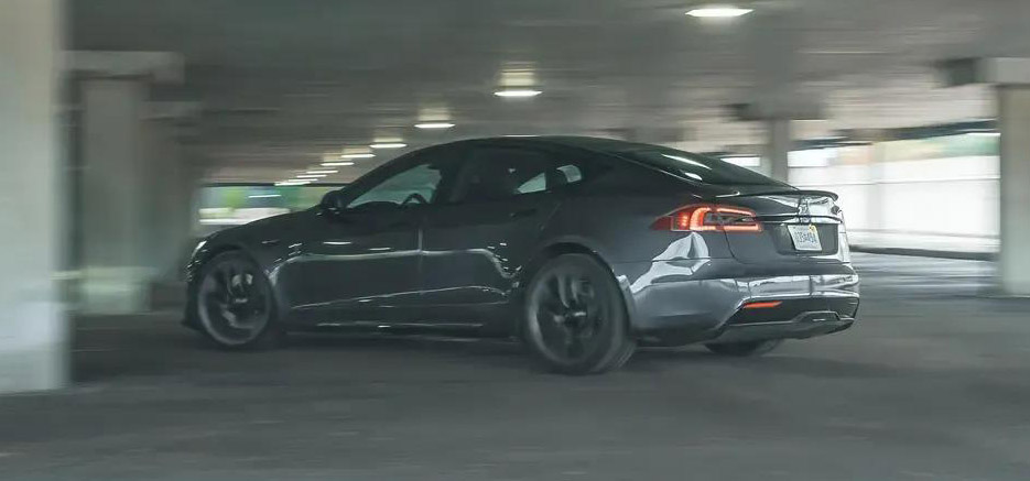 特斯拉model s plaid发布在即!2.1秒加速!11月5日国内亮相_太平洋号