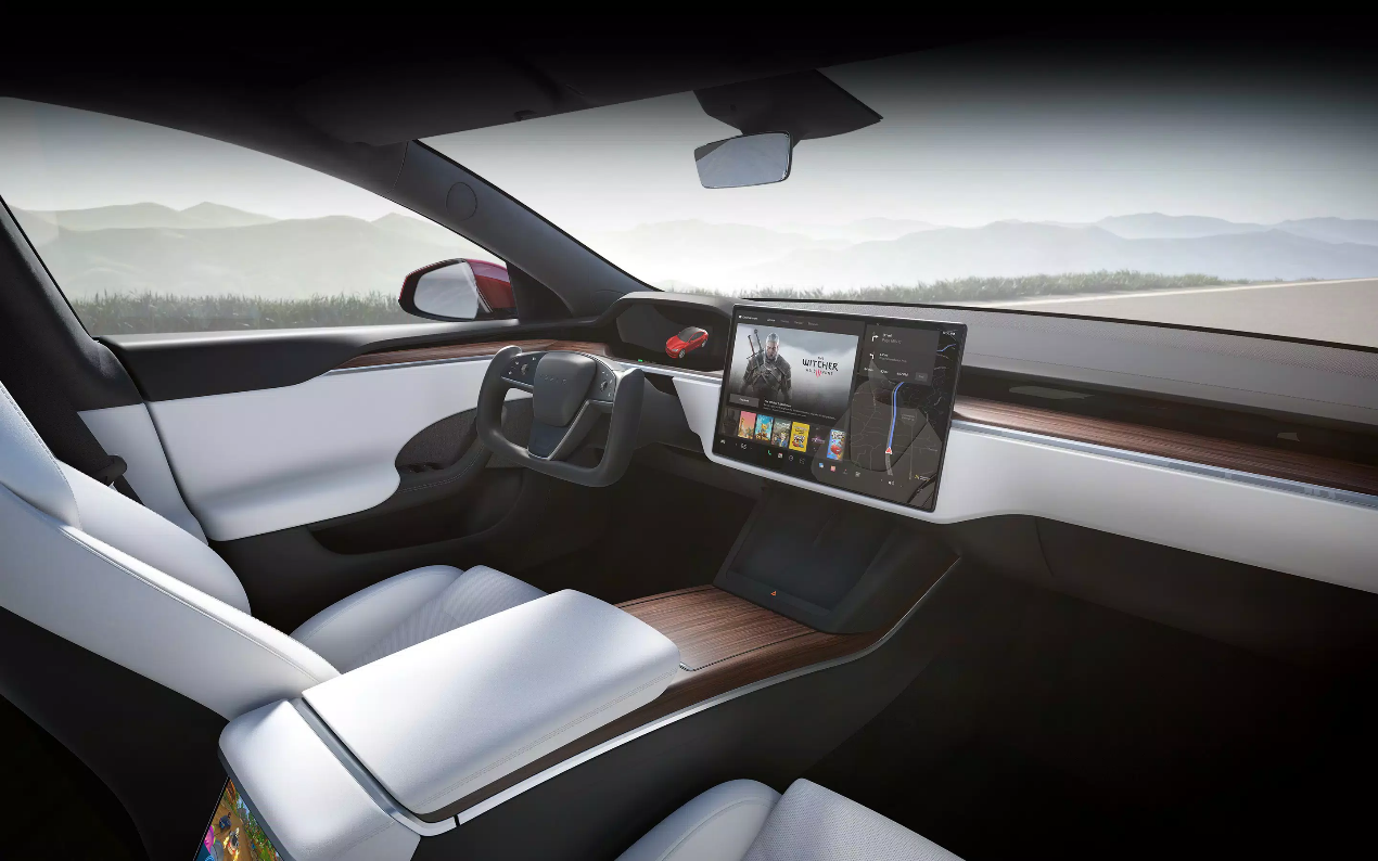 1020马力，2.1秒破百，特斯拉Model S Plaid究竟是什么来头