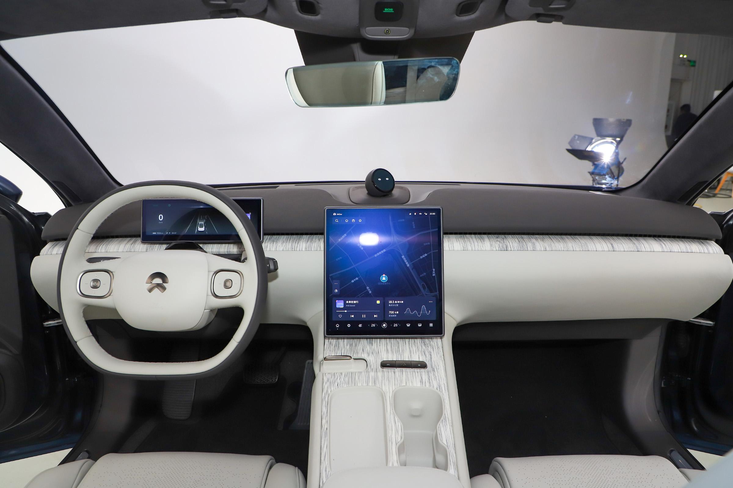 蔚來ET7，前后雙電機的純電汽車，你會考慮入手嗎？