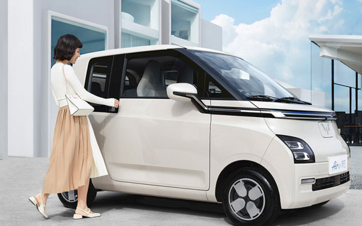 新款MINI新能源电车，五菱Air ev晴空上市，售6.78万元起