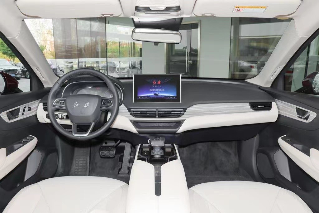 20万以内纯电轿车你选谁？红旗E-QM5对比秦PLUS EV
