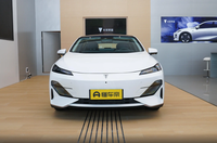 車長4820mm,純電續航705km,配14個揚聲器,深藍SL03值得買嗎?