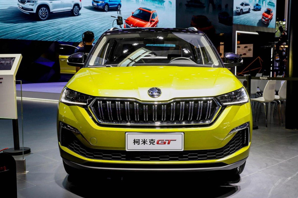 本田XR-V的对手，定位小型SUV，轴距2610mm，体验柯米克GT