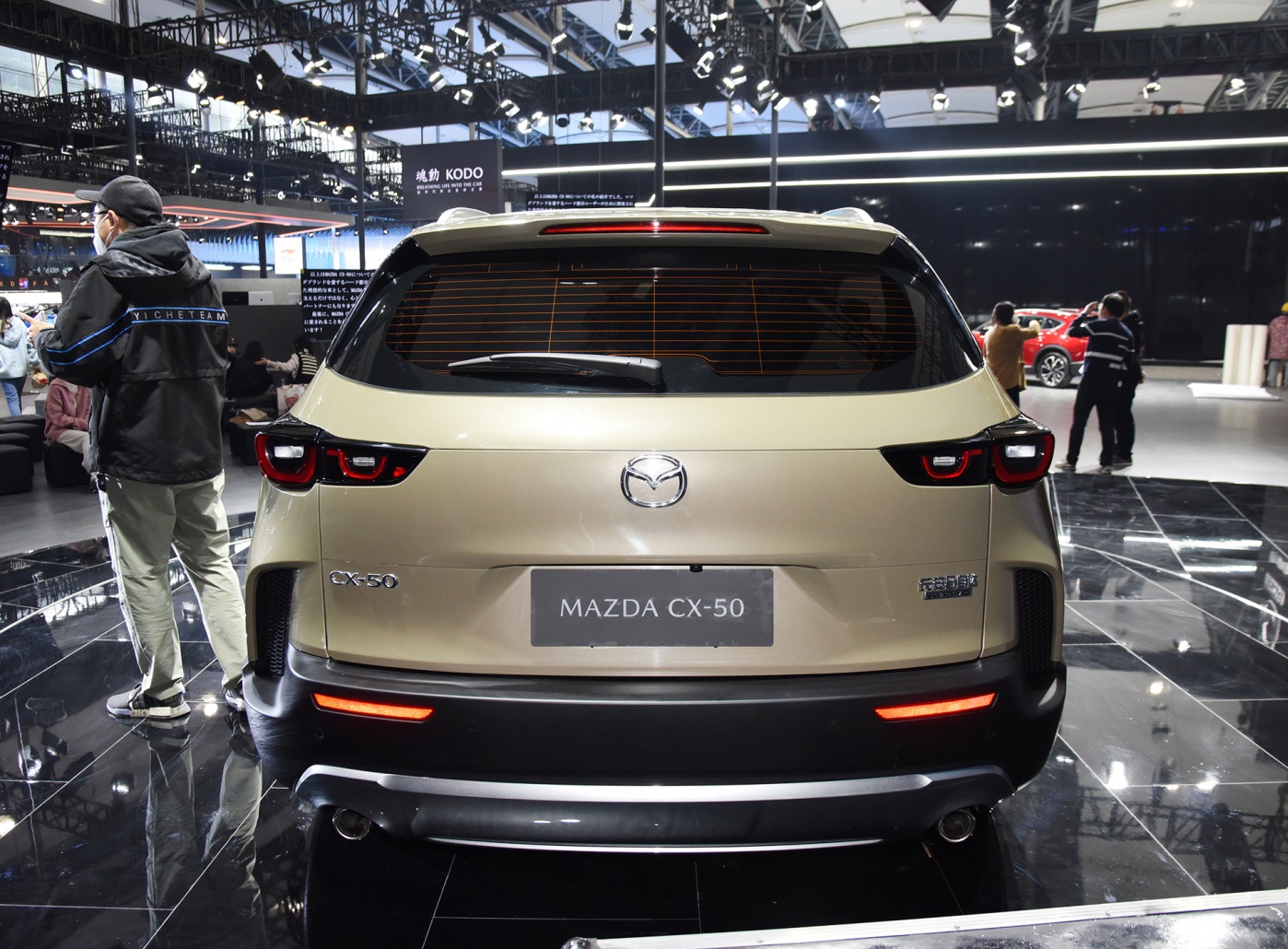 兩款合資一款國產(chǎn)，這三款2023年上市的燃油中型SUV，你看好誰？