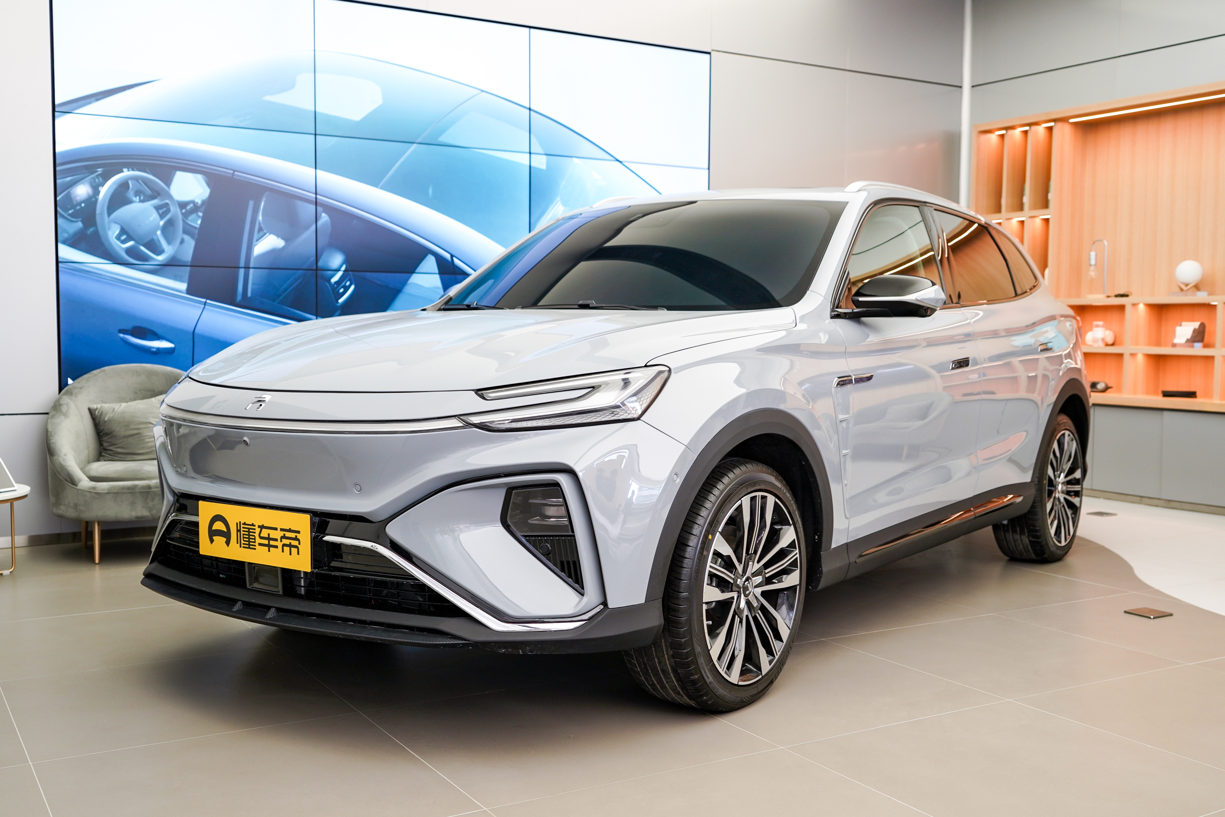 零百加速7.9s的中型SUV，飞凡MARVEL R整体表现如何？