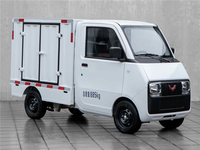 快遞小哥好拍檔，遮風擋雨有空調，五菱將推E10純電動廂式運輸車