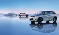 兩廂車“黑馬”出現(xiàn)！月銷過(guò)萬(wàn)成常態(tài)，高爾夫、飛度不是對(duì)手
