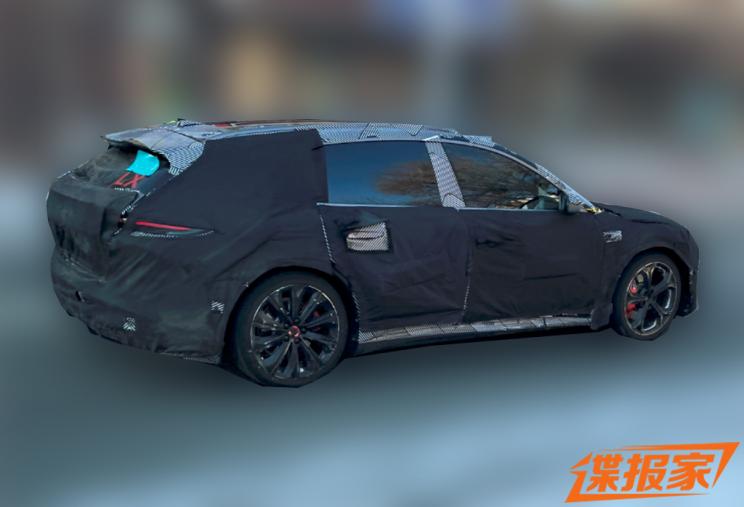 猛攻歐洲市場(chǎng) 蔚來(lái)ET5獵裝版諜照曝光