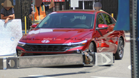 前臉比現(xiàn)款順眼多了！2024款現(xiàn)代伊蘭特實(shí)車海外曝光