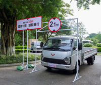 五菱龍卡到底怎么樣？可進城拉貨可搬家，6萬多開走，省錢又實用