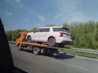 長(zhǎng)這樣！新一代哈弗H5實(shí)車(chē)曝光